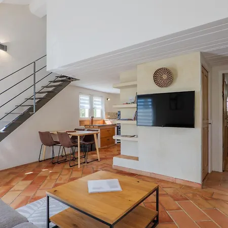 Apartment Le Barry Tulette